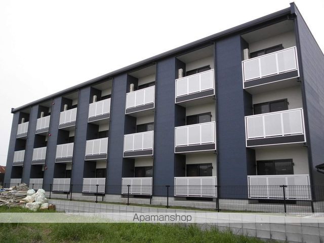 レオパレスフロールの外観写真