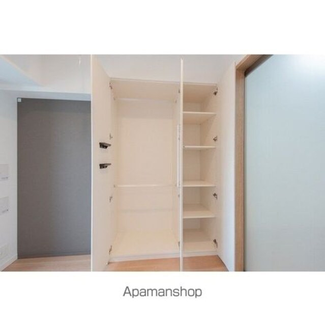 アジュールテラス東陽町[1DK/25.7m2]の収納