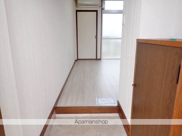 和歌山県和歌山市和歌浦東２丁目[1R/20.8m2]の玄関