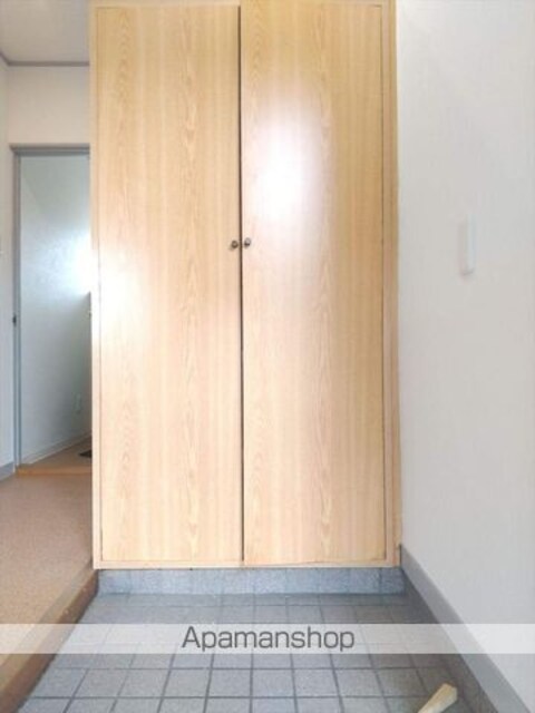 和歌山県和歌山市西浜[3DK/49.5m2]の玄関