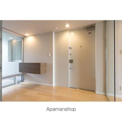 ガーデニエール砧　ＷＥＳＴ[2LDK/80.98m2]の玄関