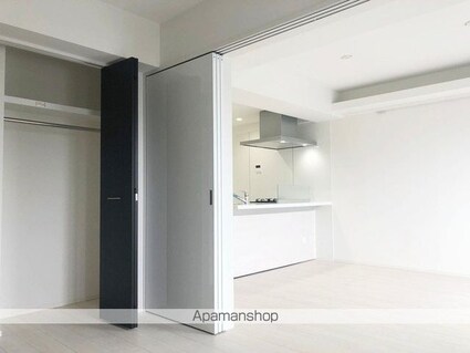 東京都立川市幸町３丁目[1LDK/45.18m2]のバス