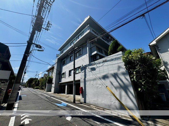 アパートメントカヤ田園調布の外観写真