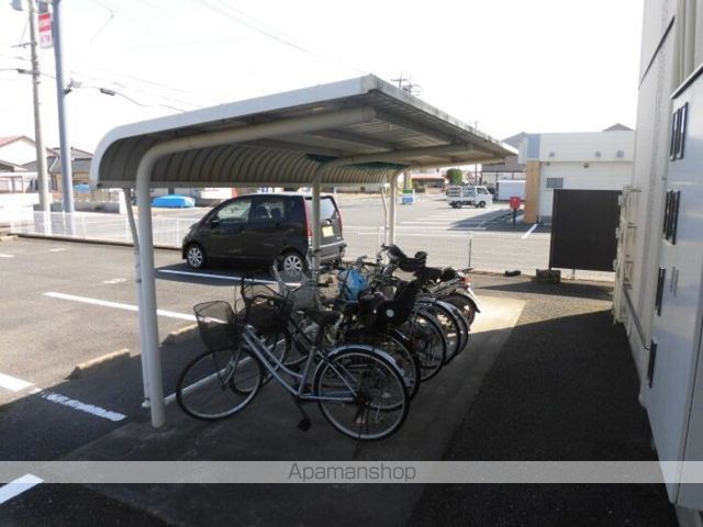 リースランド西原 C棟の内装写真