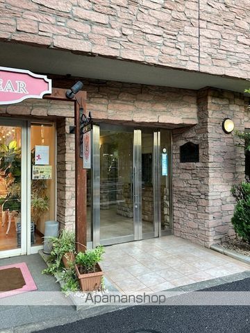 メインステージ本駒込駅前の外観写真