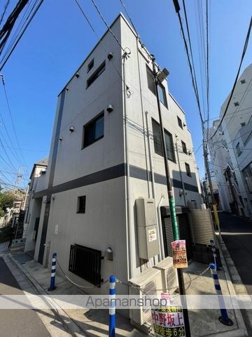 REAL新中野の外観写真