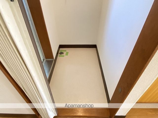 コーポショウサンIの内装写真