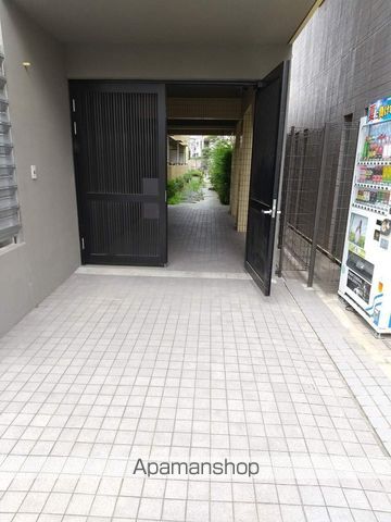 【杉並区高円寺南のマンションの写真】