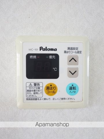 ヴォワテュール稲荷の内装写真