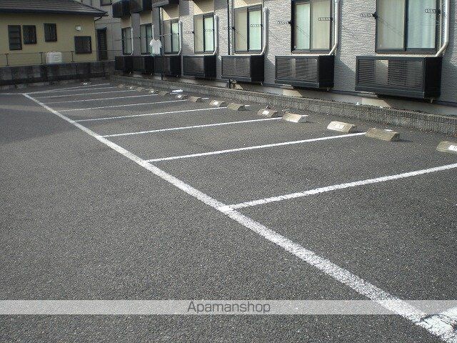 レオパレスエスペランサ[1K/28.02m2]の駐車場