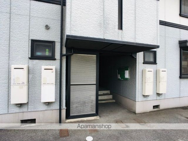 セジュール岡本 C棟の玄関写真