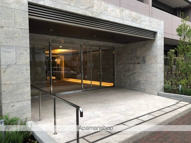Nステージ東小金井の玄関写真