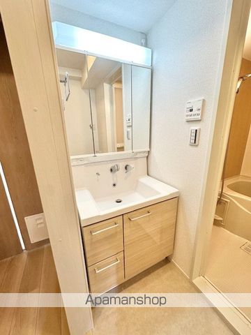 枚方市 3階建 新築の内装写真