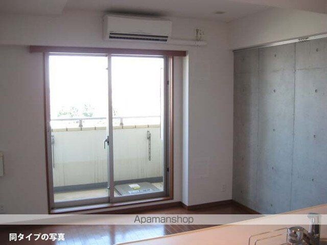コンフォリア下北沢[2DK/50.21m2]のキッチン