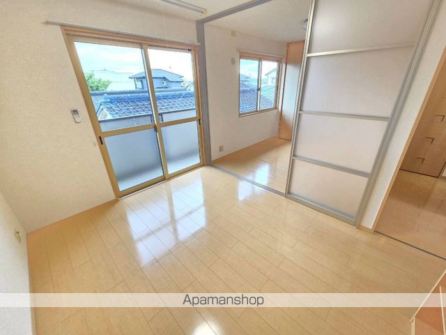 グランシャリオII番館の内装写真
