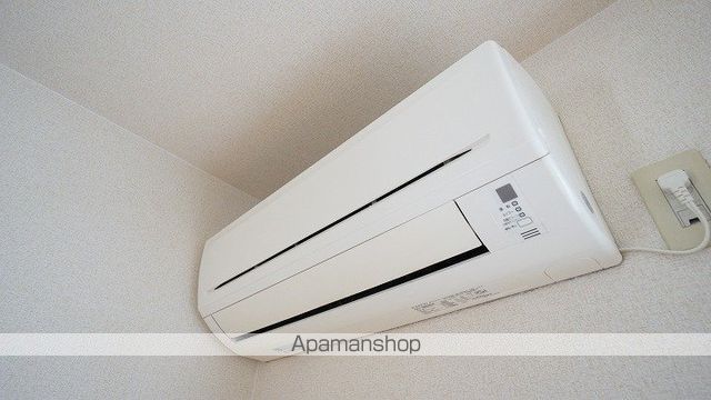 ジョワイユーマーサ C棟の内装写真