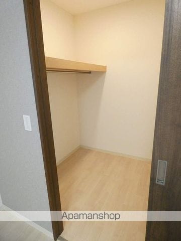 田畑ハイツルシアスIの内装写真
