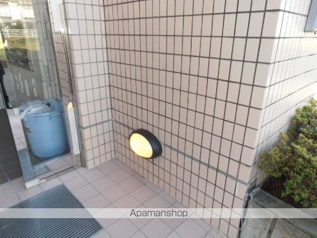 ブランドール八乙女の玄関写真