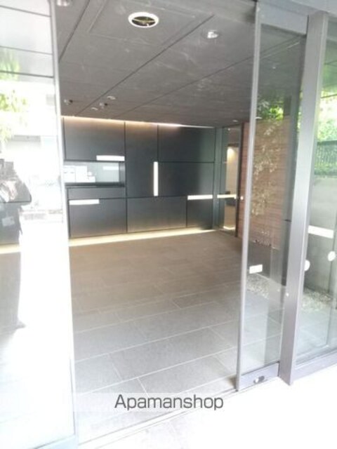 ＢＬＥＳＳ中野弥生町[2LDK/60.27m2]のエントランス