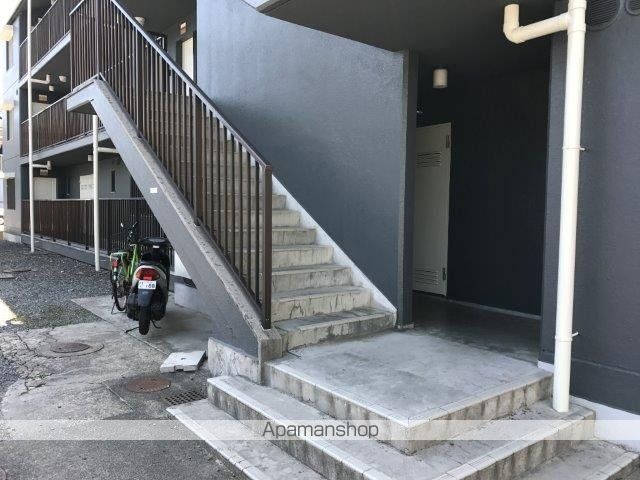 ハイツ堅田の玄関写真