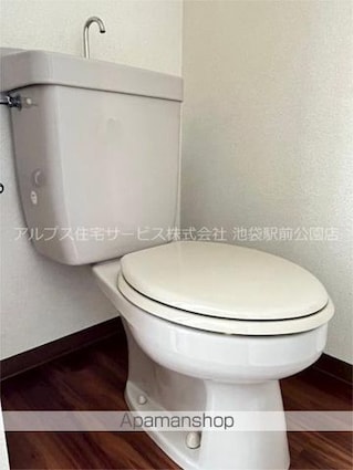 鷺宮３丁目アパート[1R/16.11m2]のトイレ