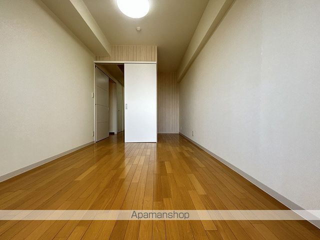フェニックス緑地公園の内装写真