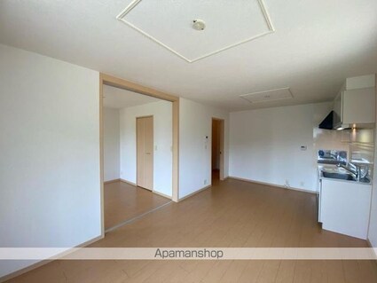 ベル・メゾン鶴市Ａ[2LDK/57.58m2]のリビング・居間