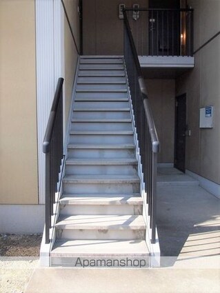 フォーレス　マロニエ[2K/42.84m2]のエントランス1