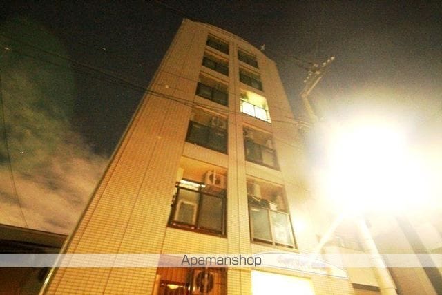 コートヴィエール新大阪の外観写真