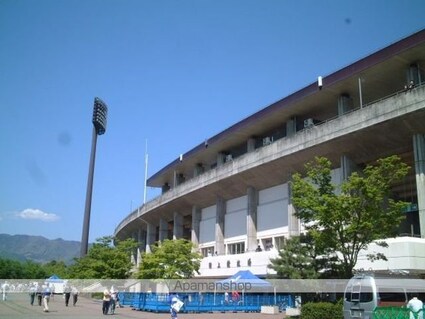 山梨県笛吹市石和町井戸[1LDK/52.74m2]の周辺2