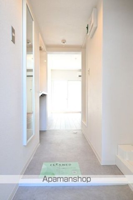 トップ三軒茶屋第４[1R/16.07m2]の玄関2