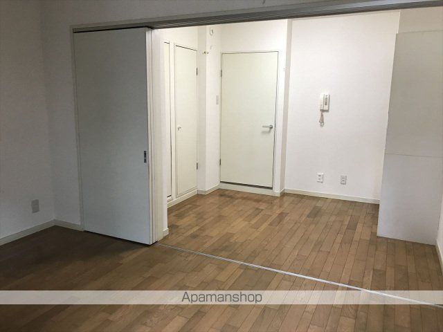 スカイコート五反田の内装写真