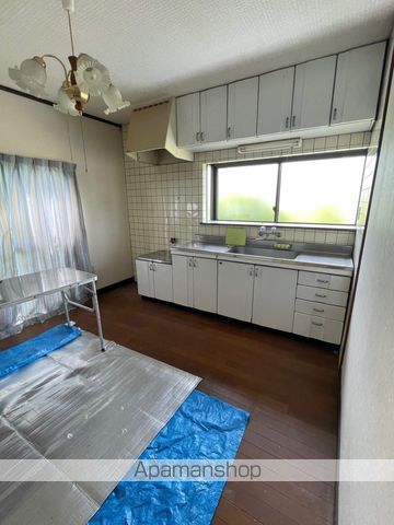 安芸高田市 1階建 築35年の内装写真