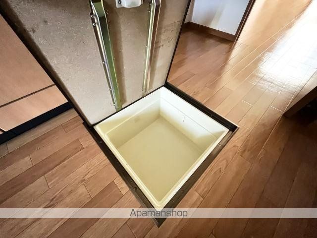 Wood River Hillsの内装写真