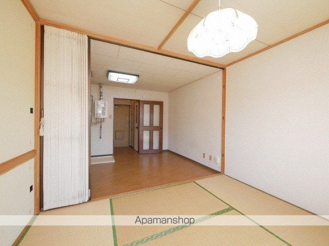 22条マンションの内装写真