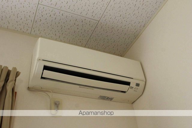 レオパレス小曽根の内装写真