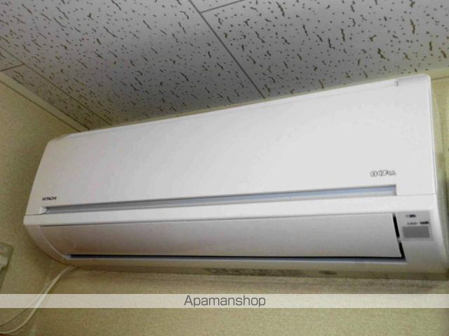 レオパレスボムール西高泊の内装写真