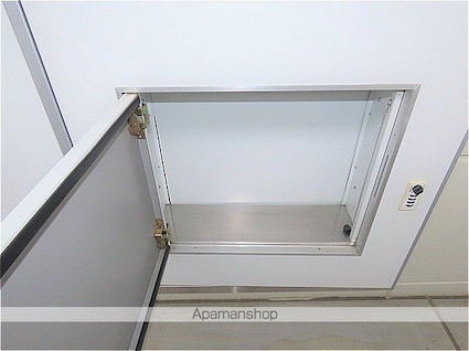 レオパレスエクセレントＳＡＤＡ[1K/23.18m2]の玄関1