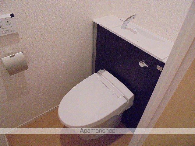 トーク鷹の羽 Vの内装写真