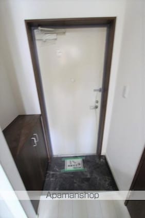 香川県高松市扇町１丁目[1K/26.4m2]の玄関