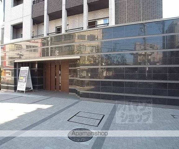 クレヴィア京都四条後院通の玄関写真