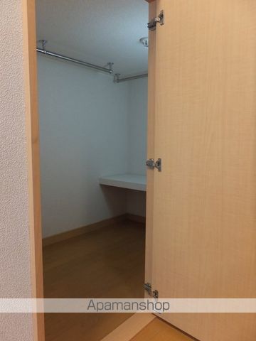 レオパレスフルリールの内装写真