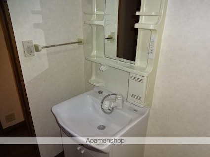 ベルクレスト[2LDK/49.5m2]の洗面所