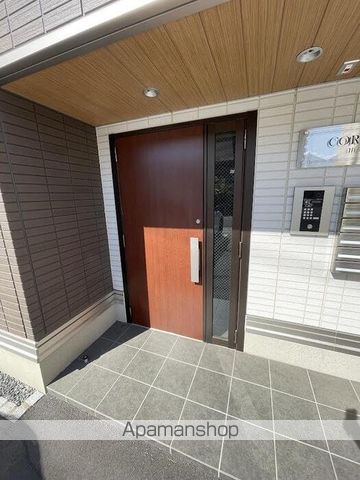 山陽本線 倉敷駅 徒歩7分 3階建 築6年の玄関写真