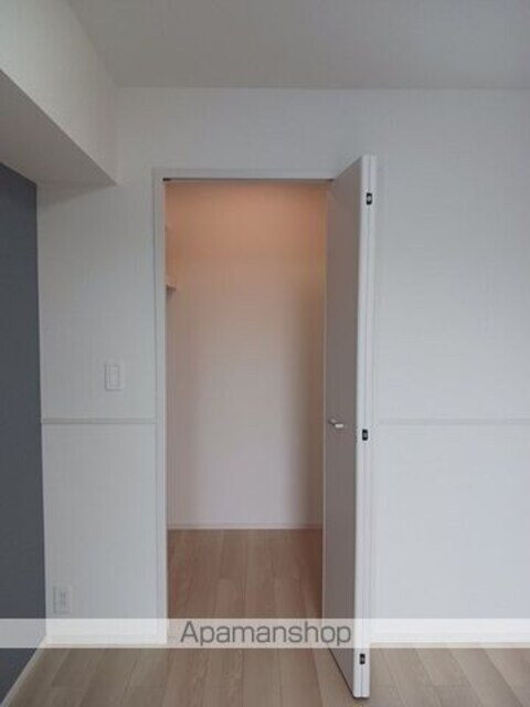 和歌山県和歌山市紀三井寺[1LDK/41.1m2]の収納