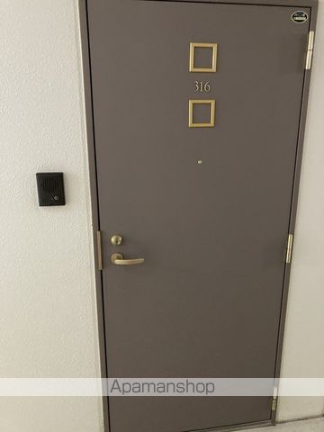 リヴィエールの玄関写真