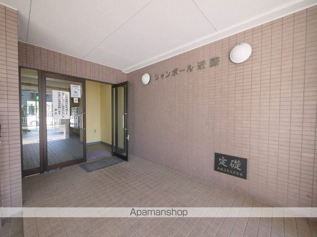 シャンボール近藤の玄関写真