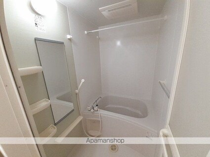 木村ロイヤルマンションⅤ[1K/30.66m2]のバス