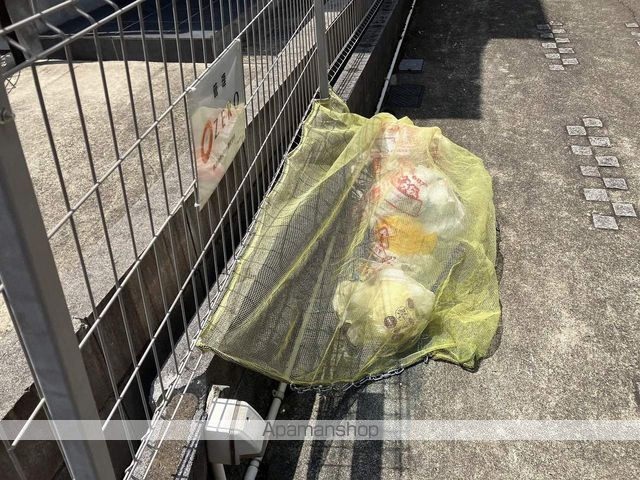 クレフラスト東山の外観写真