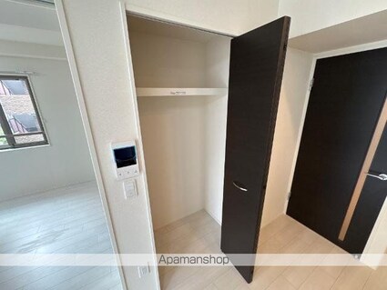 Ｇｒａｎｄ　Ｃｈａｉｎｏｎ金山[2LDK/68.44m2]の内装2